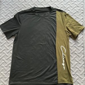 SHEIN- Men t shirt : Olive: Small